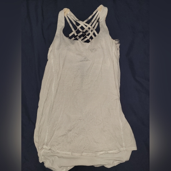 Lululemon Tank - Picture 1 of 2